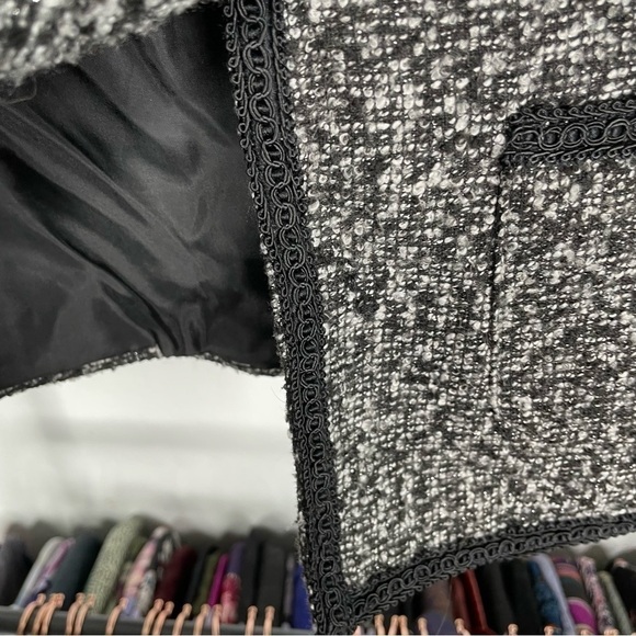 GUESS Los Angeles Black & Gray Boucle Tweed Blazer - Picture 5 of 11